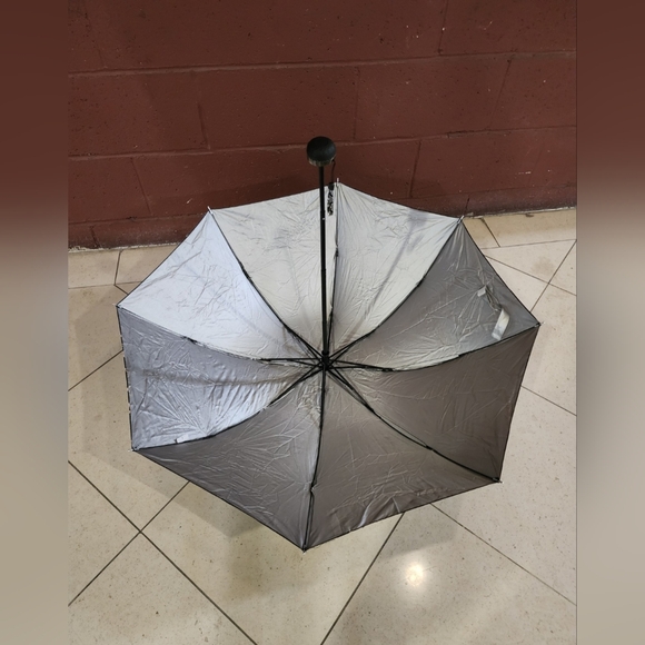 Halloween Horror Umbrella Earrings & Monsters Metal Charm Bracelet Set - Picture 6 of 6